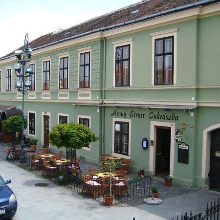 Arany Strucc Hotel Kőszeg Екстериор снимка