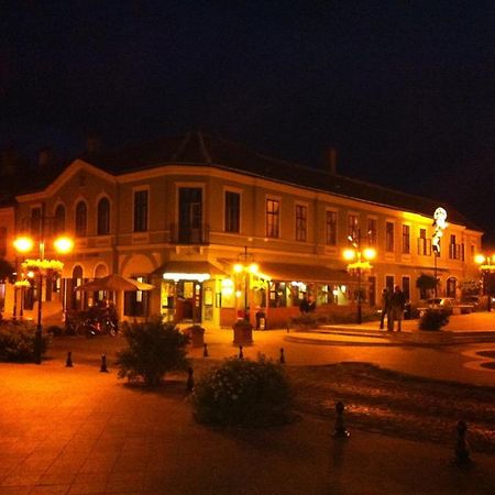 Arany Strucc Hotel Kőszeg Екстериор снимка