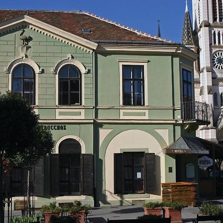 Arany Strucc Hotel Kőszeg Екстериор снимка